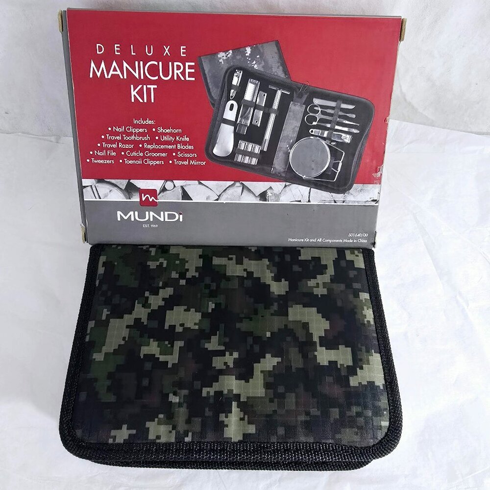 Mundi Deluxe Manicure Kit Camo Travel Grooming Set Razor Mirror Clippers NIB